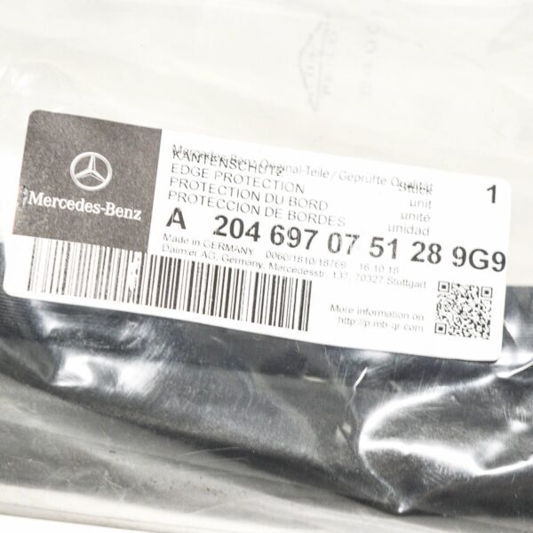 NEW MERCEDES-BENZ GLK-CLASS X204 FRONT DOOR SEAL RUBBER A2046970751289G90 - Image 3