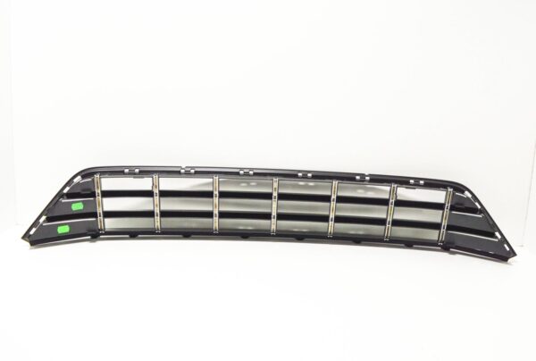 NEW VOLKSWAGEN PASSAT CC FRONT BUMPER LOWER GRILLE 3C8853671C041 ORIGINAL - Image 3