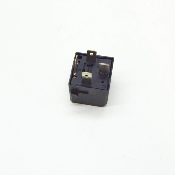 NEW AUDI Q8 4MN ENGINE RELAY 4H0951253E ORIGINAL - Image 3