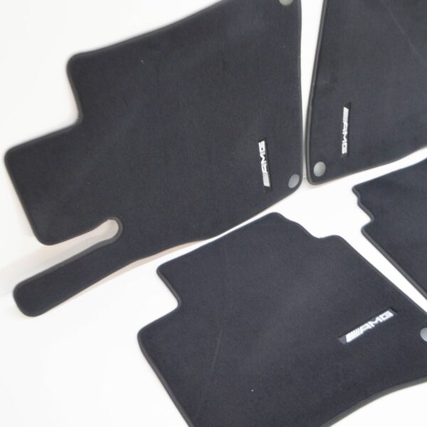NEW MERCEDES-BENZ S W222 AMG INTERIOR FLOOR MAT KIT LHD A22268051059F87 ORIGINAL - Image 3