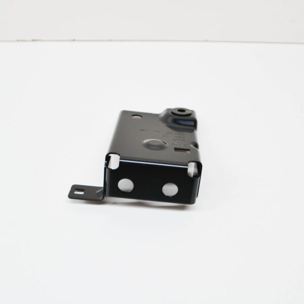 NEW AUDI TT FV FRONT RIGHT FENDER CENTRE UPPER BRACKET 8S0821168 ORIGINAL - Image 3