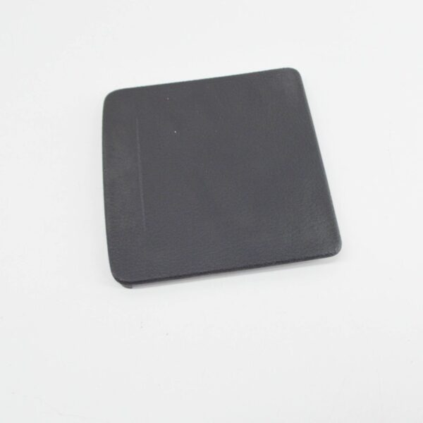 NEW VW TIGUAN 5N REAR CUP HOLDER LID COVER 5M0862543C82V ORIGINAL - Image 3