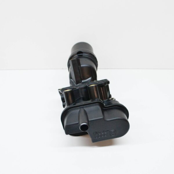 NEW AUDI A3 8P OIL FILTER COVER HOUSING 06D115397K ORIGINAL - Image 3