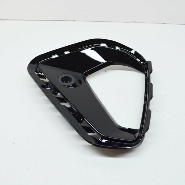 NEW AUDI E-TRON GEN FRONT BUMPER RIGHT AIR GUIDE TRIM 4KE121736CY9B - Image 5