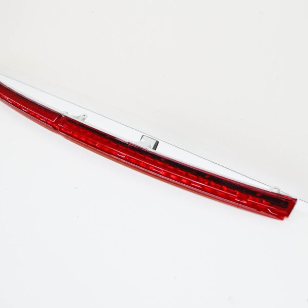 NEW MERCEDES W212 S212 ESTATE 3RD BRAKE LIGHT A2128200156 ORIGINAL - Image 3