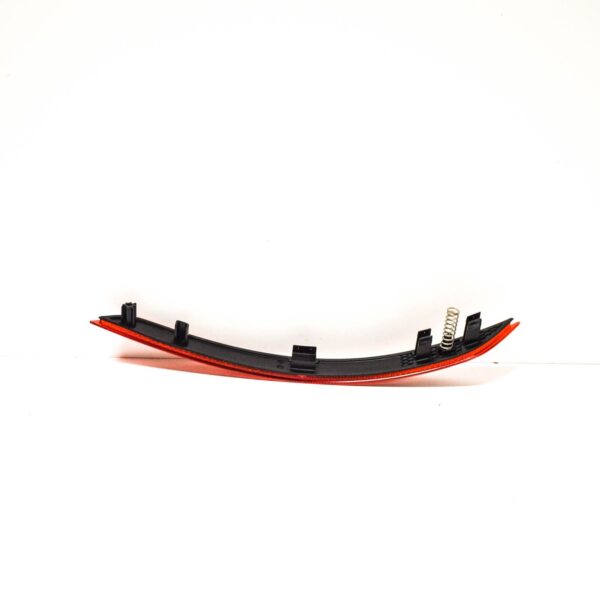 NEW AUDI A4 ALLROAD 8W B9 REAR RIGHT REFLECTOR 8W9945106A ORIGINAL - Image 3
