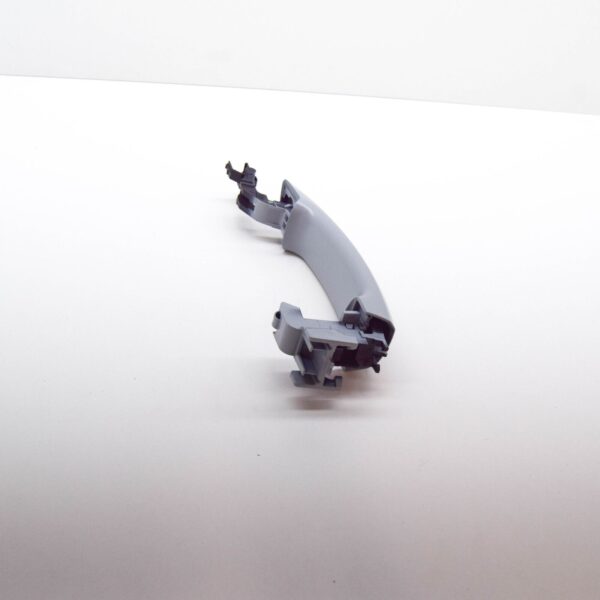 NEW AUDI A3 8PA FRONT RIGHT SIDE EXTERIOR DOOR HANDLE 8V0837206A GRU ORIGINAL - Image 3