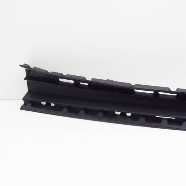 NEW MB CLS C257 FRONT BUMPER LOWER CENTER TRIM MOLDING A2578857704 ORIGINAL - Image 3