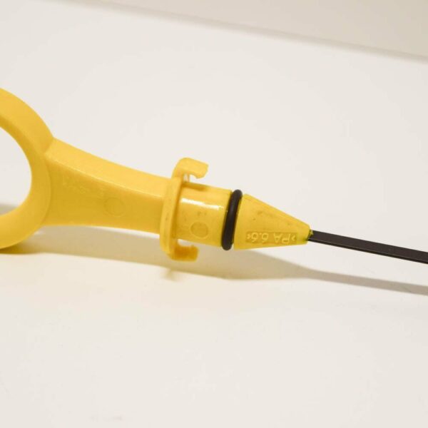 NEW VOLKSWAGEN SCIROCCO MK3 OIL DIP STICK 06J115611L 2.0 PETROL - Image 5
