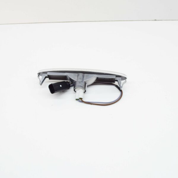 NEW MERCEDES-BENZ SLR R199 FRONT RIGHT SIDE MARKER LAMP A1998200856 - Image 3