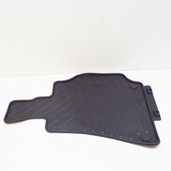 NEW MERCEDES-BENZ E W212 FLOOR RUBBER MATS KIT RHD A21268061489G33 ORIGINAL - Image 3