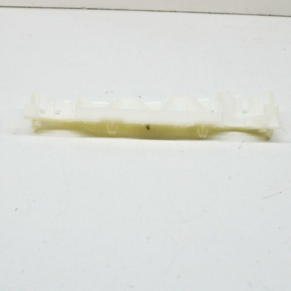 NEW MB E COUPE C207 FRONT RIGHT SIDE PLASTIC SKIRT HOLDER A2076980127 ORIGINAL - Image 3