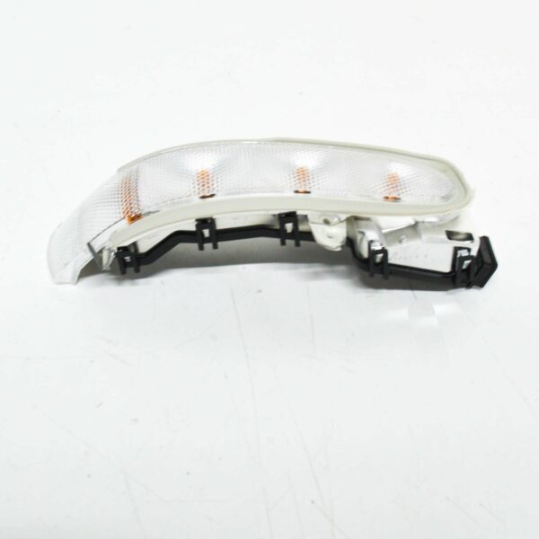 NEW MERCEDES BENZ C W203 RIGHT MIRROR TURN SIGNAL A2038201021 ORIGINAL - Image 3