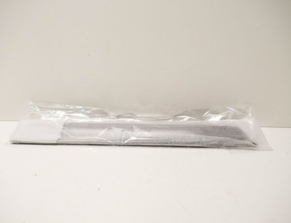 NEW BMW 5 F10 FRONT RIGHT DOOR SILL PLATE COVER 51477203602 7203602 ORIGINAL - Image 3