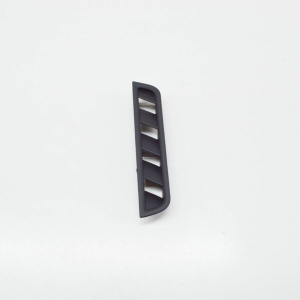 NEW VOLKSWAGEN GOLF 5G MK7 FRONT RIGHT PANEL AIR VENT LHD 5G1819706B81U ORIGINAL - Image 3