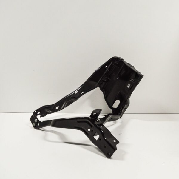 NEW MERCEDES BENZ CLS C218 RIGHT HEADLIGHT FRAME BRACKET A218620060064 ORIGINAL - Image 3