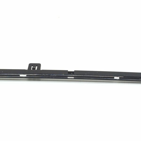 NEW AUDI Q7 4L REAR LEFT DOOR HANDLE LIGHT BAR 4L0919177 - Image 5
