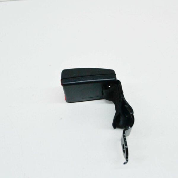 NEW VOLKSWAGEN TOURAN 1T REAR SEAT BELT LATCH 1T0857739EQVZ - Image 5