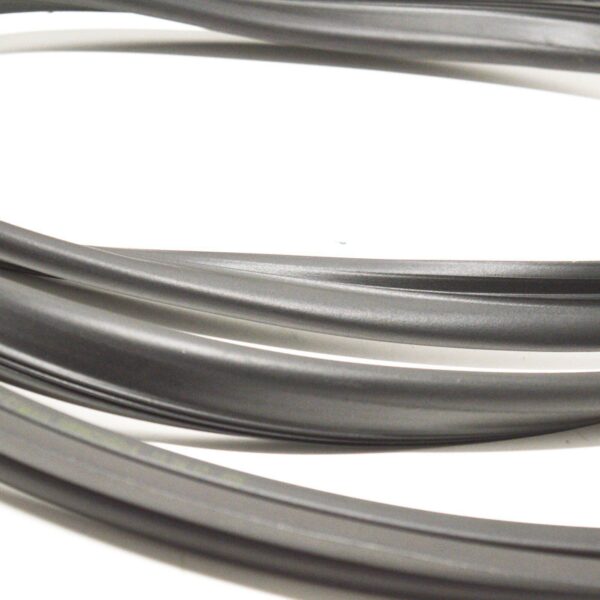 NEW MERCEDES-BENZ 190 W201 FRONT LEFT DOOR WEATHERSTRIP A2017200578 - Image 3