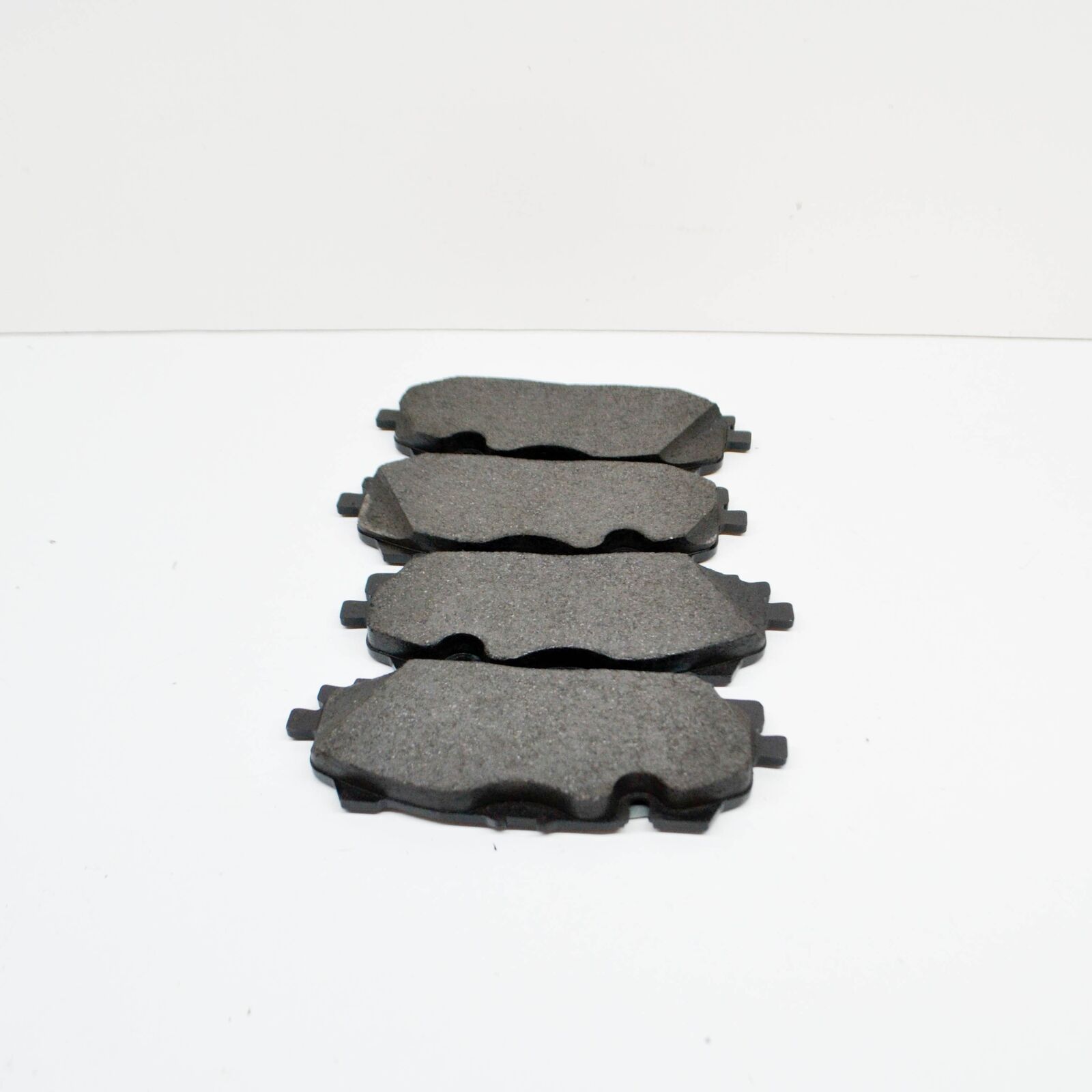 NEW AUDI A4 B9 FRONT WHEEL BRAKE PAD SET 4M0698151BK ORIGINAL 3 NEW AUDI A4 B9 FRONT WHEEL BRAKE PAD SET 4M0698151BK ORIGINAL - Image 3