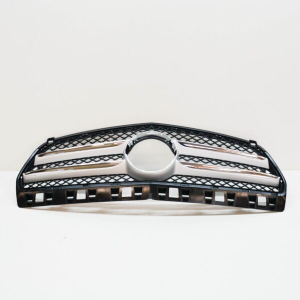 NEW MERCEDES-BENZ A W176 RADIATOR GRILLE A17688002839982 ORIGINAL - Image 3