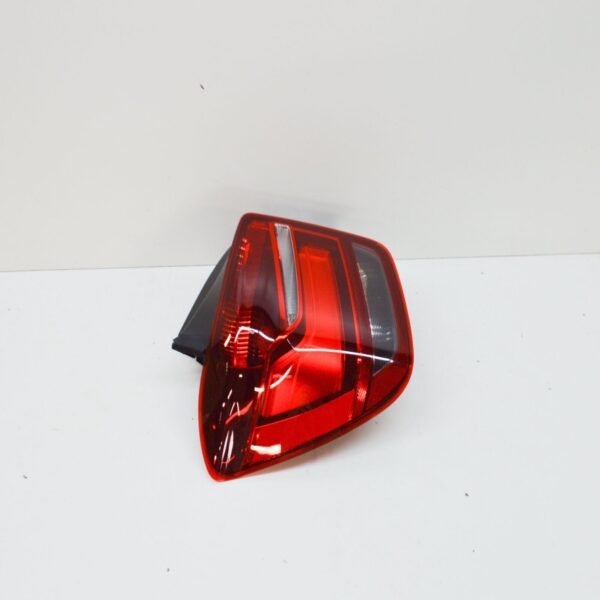NEW BMW 1 F20 REAR LEFT TAIL LIGHT 63217241541 7241541 - Image 3