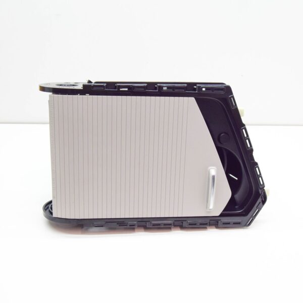 NEW VOLKSWAGEN TIGUAN AD MK2 CENTER CONSOLE CUP HOLDER LHD 5NB862531AIPO - Image 3