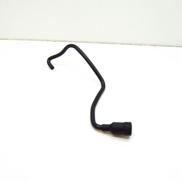 NEW AUDI A4 B8 RIGHT HEADLIGHT DRAIN TUBE 8T0941718D ORIGINAL - Image 3