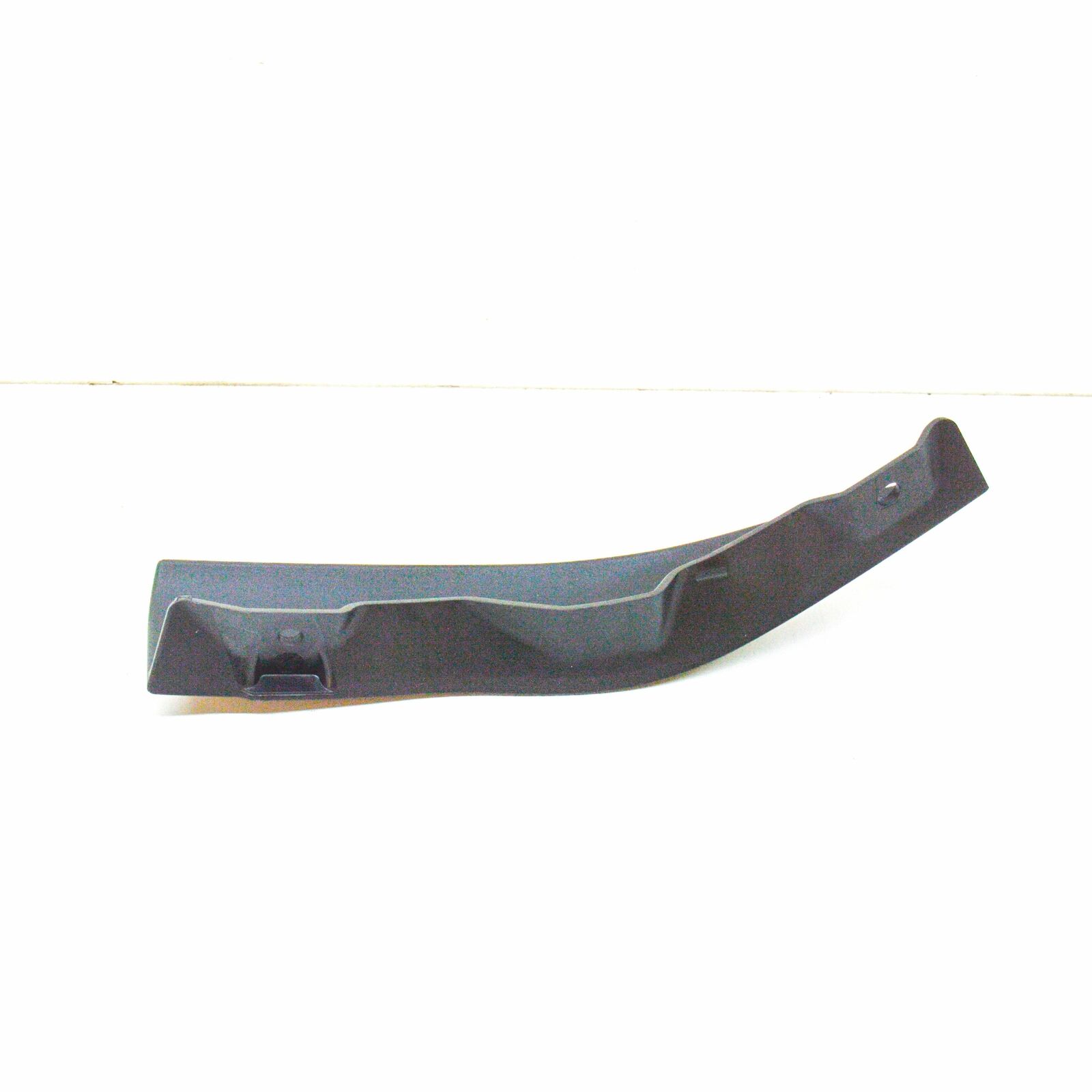 NEW AUDI A4 B9 FRONT FENDER RIGHT WHEEL ARCH SPOILER 8W0853834 ORIGINAL 3 NEW AUDI A4 B9 FRONT FENDER RIGHT WHEEL ARCH SPOILER 8W0853834 ORIGINAL - Image 3