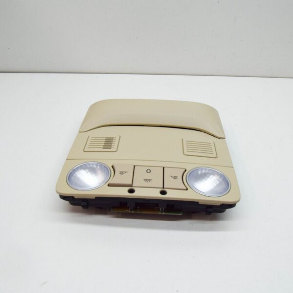NEW VW GOLF VI 5K MK6 FRONT INTERIOR LIGHT 1K8947106CYAH 1K8947106C YAH ORIGINAL - Image 3