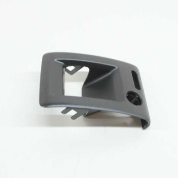 NEW VW PASSAT B6 REAR RIGHT SEAT BACKREST LOCK TRIM 3C58858949B9 ORIGINAL - Image 3
