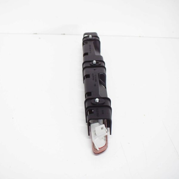 NEW MERCEDES BENZ SLK R171 REAR THIRD BRAKE LIGHT A1718200056 - Image 5