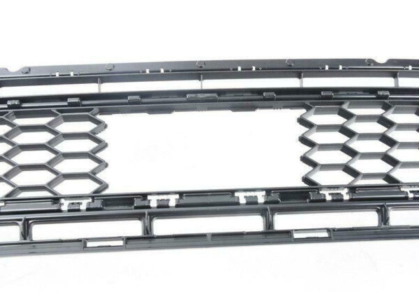 NEW VOLKSWAGEN GOLF MK7 FRONT BUMPER LOWER VENT GRILLE 5G0853677K9B9 ORIGINAL - Image 3