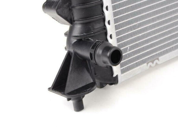 NEW AUDI A4 B8 ENGINE COOLING RADIATOR 8K0121251H ORIGINAL - Image 3