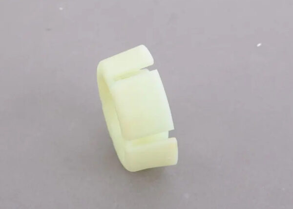 NEW MB C W204 FRONT AXLE SHAFT IN OIL PAN PILOT BUSHING A2720140050 ORIGINAL - Image 3