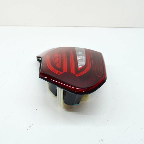 NEW MB C S205 REAR RIGHT TRUNK BOOTLID LED TAILLIGHT RHD A2059064705 ORIGINAL - Image 3