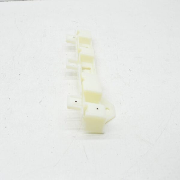 NEW BMW M3 F80 FRONT LEFT SIDE SILL HOLDER 8054315 51778054315 ORIGINAL - Image 3