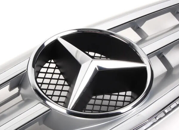 NEW MERCEDES-BENZ B W245 FRONT RADIATOR GRILLE TRIM A1698802183 ORIGINAL - Image 3