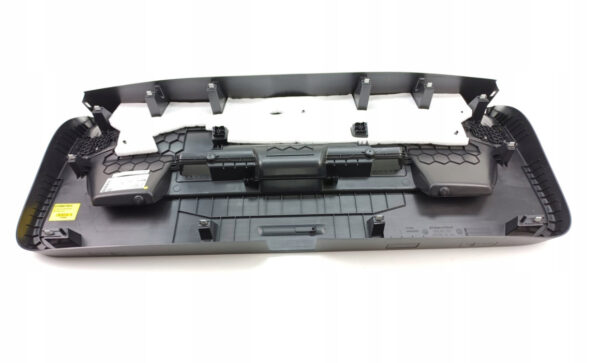 NEW VOLKSWAGEN GOLF MK8 REAR LID LOWER TRIM PANEL 5H98676014PK - Image 5