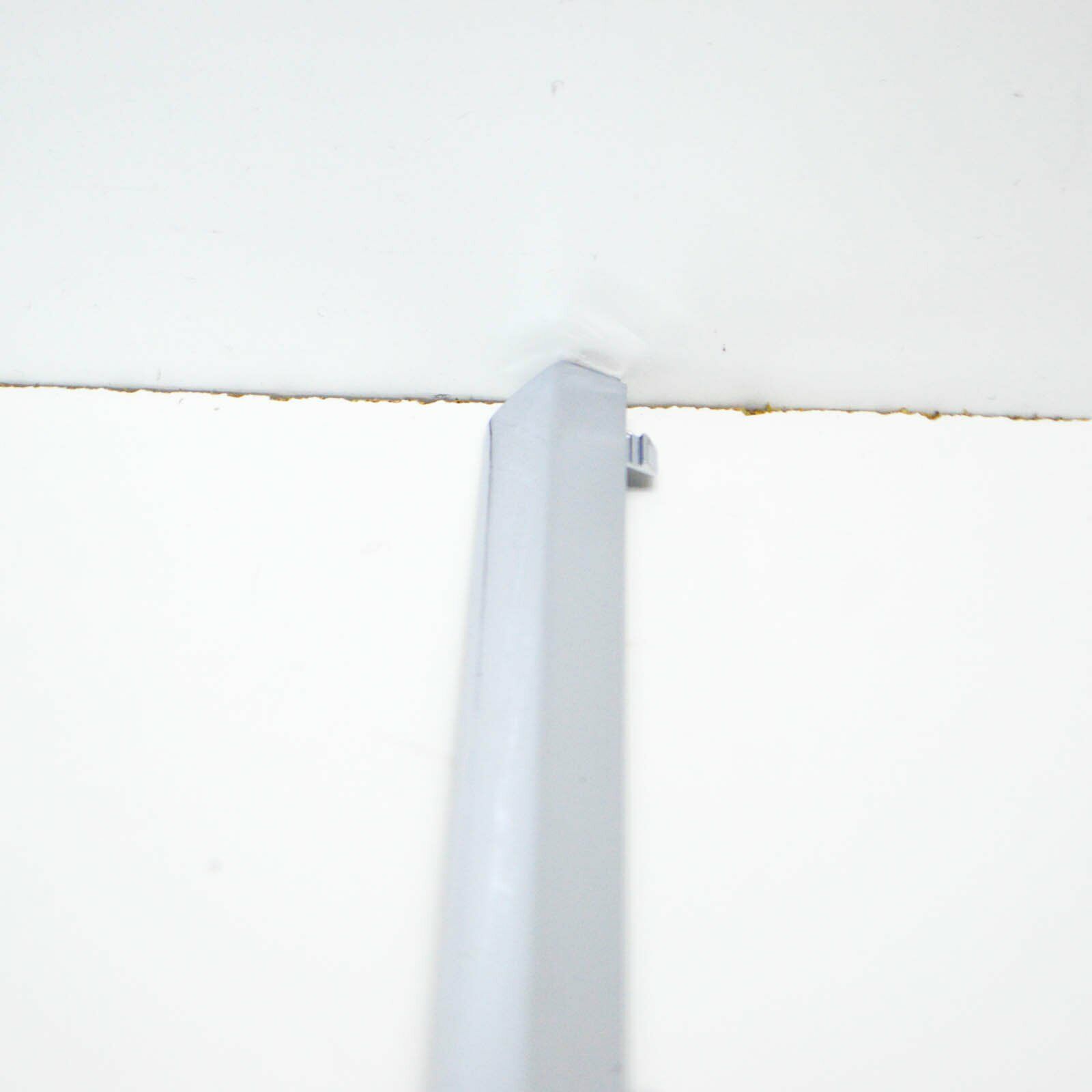 NEW MERCEDES-BENZ C-CLASS W205 REAR LEFT DOOR MOLDING A2056906302 3 NEW MERCEDES-BENZ C-CLASS W205 REAR LEFT DOOR MOLDING A2056906302 - Image 3