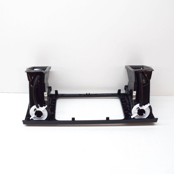 NEW VW TRANSPORTER T6 DASHBOARD CENTER PANEL WITH AIR VENT 7E5857038FGVK - Image 3