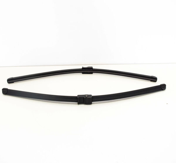 NEW VOLKSWAGEN PASSAT 3B FRONT WINDSCREEN AERO WIPER BLADES SET LHD 3B0998002A - Image 5