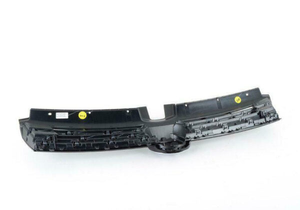 NEW VOLKSWAGEN GOLF MK7 RADIATOR GRILLE 5G0853651GZLL ORIGINAL - Image 3