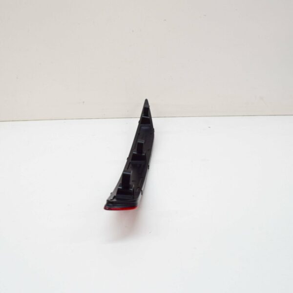 NEW VW GOLF SPORTSVAN MK7 REAR RIGHT BUMPER REFLECTOR 510945106 - Image 5