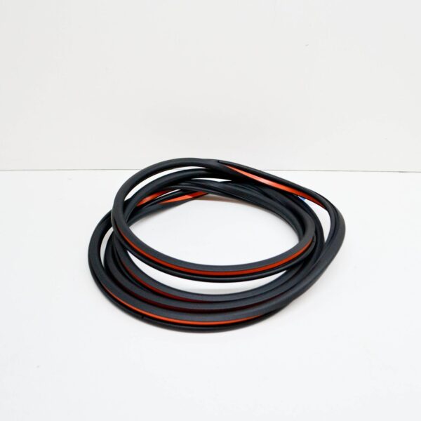 NEW AUDI A4 AVANT B9 SUNROOF FRAME OUTER SEAL 8W9877459 ORIGINAL - Image 3