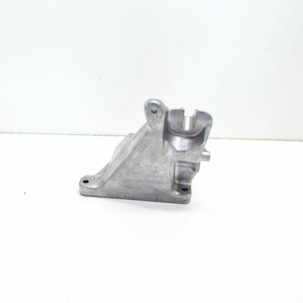 NEW MERCEDES-BENZ C W204 ENGINE BRACKET SUPPORT RIGHT SIDE A2722234604 ORIGINAL - Image 3