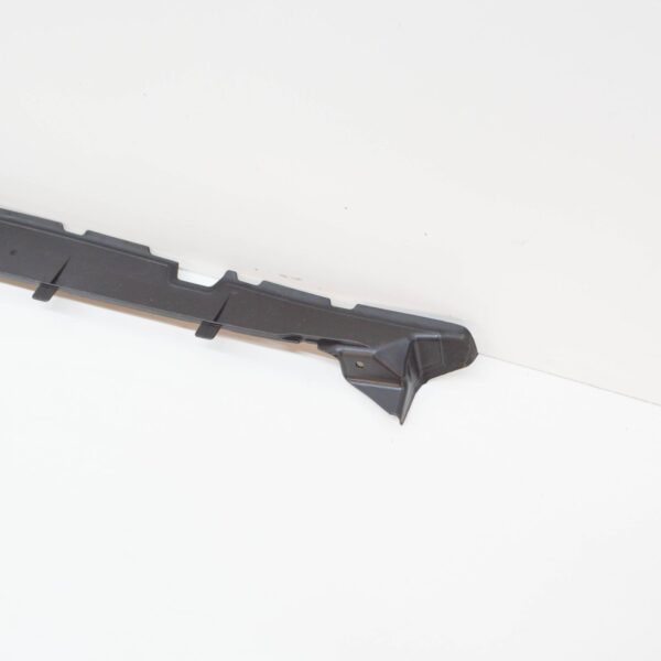 NEW AUDI RS Q3 8U RADIATOR AIR GUIDE 8U0121329B - Image 5