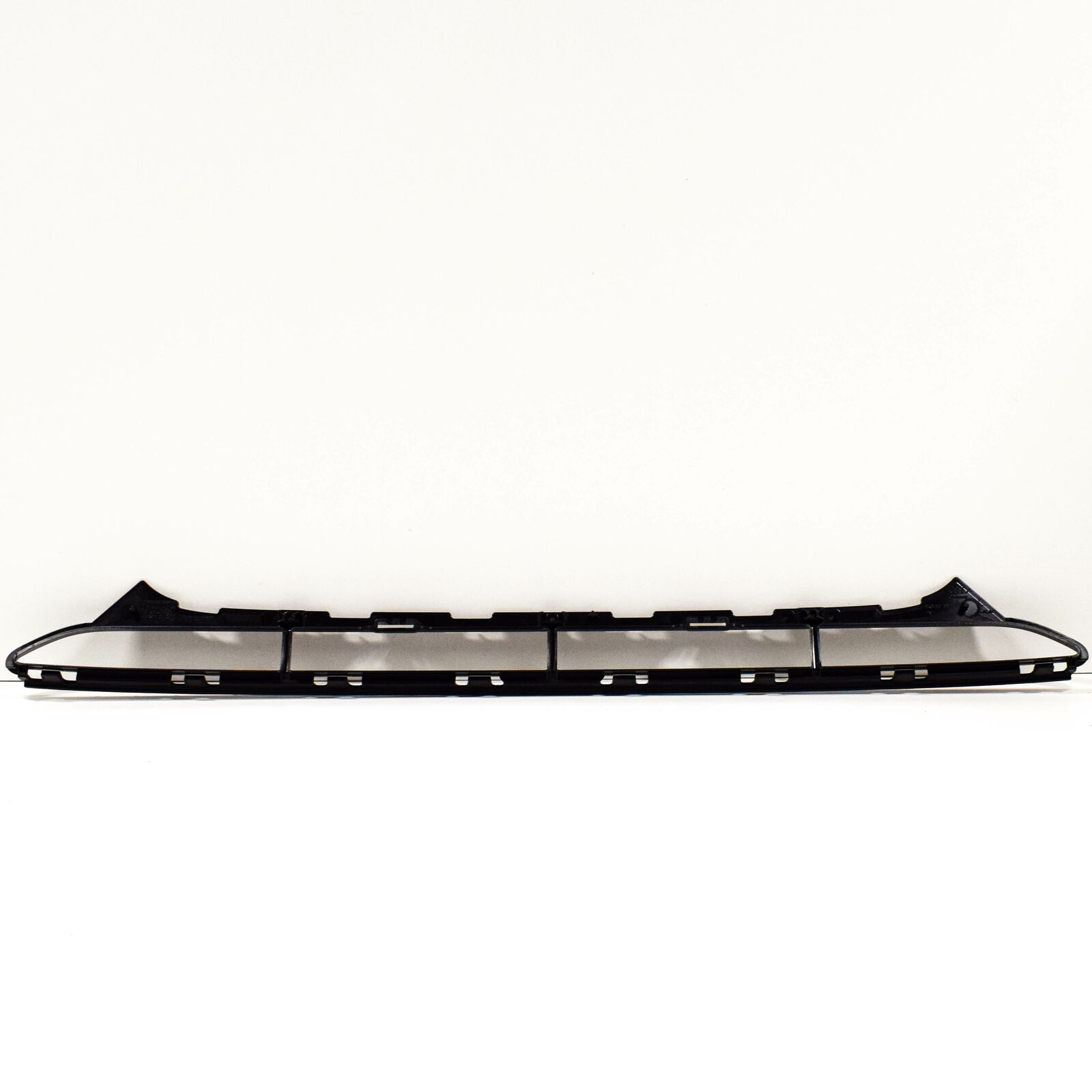 NEW AUDI A4 B8 FRONT BUMPER CENTER LOWER GRILLE 8K0807683 2014 5 NEW AUDI A4 B8 FRONT BUMPER CENTER LOWER GRILLE 8K0807683 2014 - Image 5
