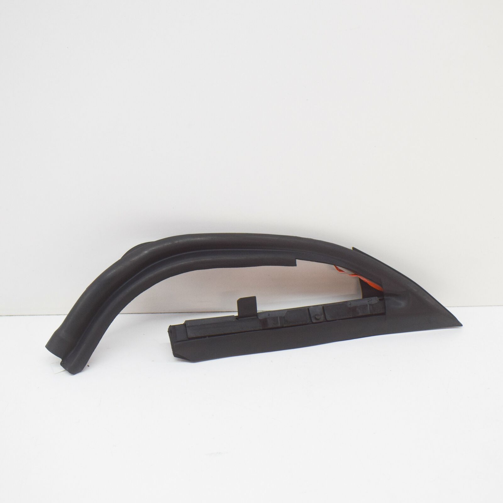 NEW MERCEDES-BENZ CL C215 FRONT RIGHT MIRROR TRIANGLE SEAL A2157270630 ORIGINAL 3 NEW MERCEDES-BENZ CL C215 FRONT RIGHT MIRROR TRIANGLE SEAL A2157270630 ORIGINAL - Image 3