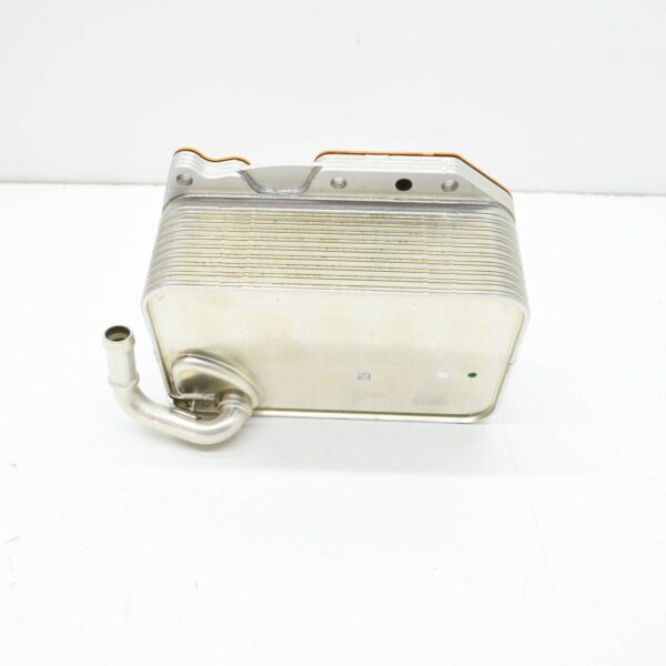 NEW AUDI A6 C8 ENGINE OIL COOLER 059117015K ORIGINAL OEM - Image 3